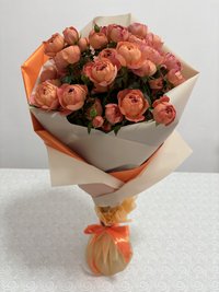Small spray, nine spray roses, of any color