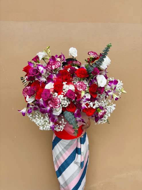 Orchid Rose Romance