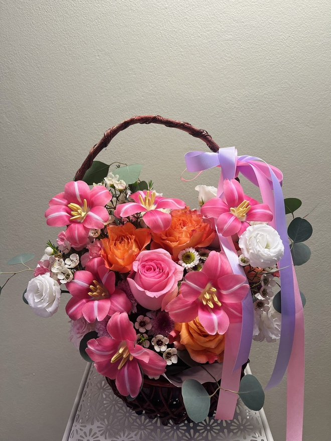 Tulip basket